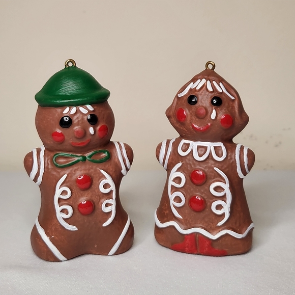 Vintage Painted Ceramic Bisque Gingerbread Couple Christmas Tree Ornaments - Picture 11 of 12
